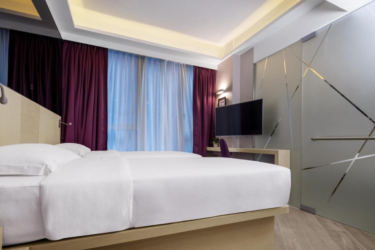Starphire Hotel Хонконг Екстериор снимка