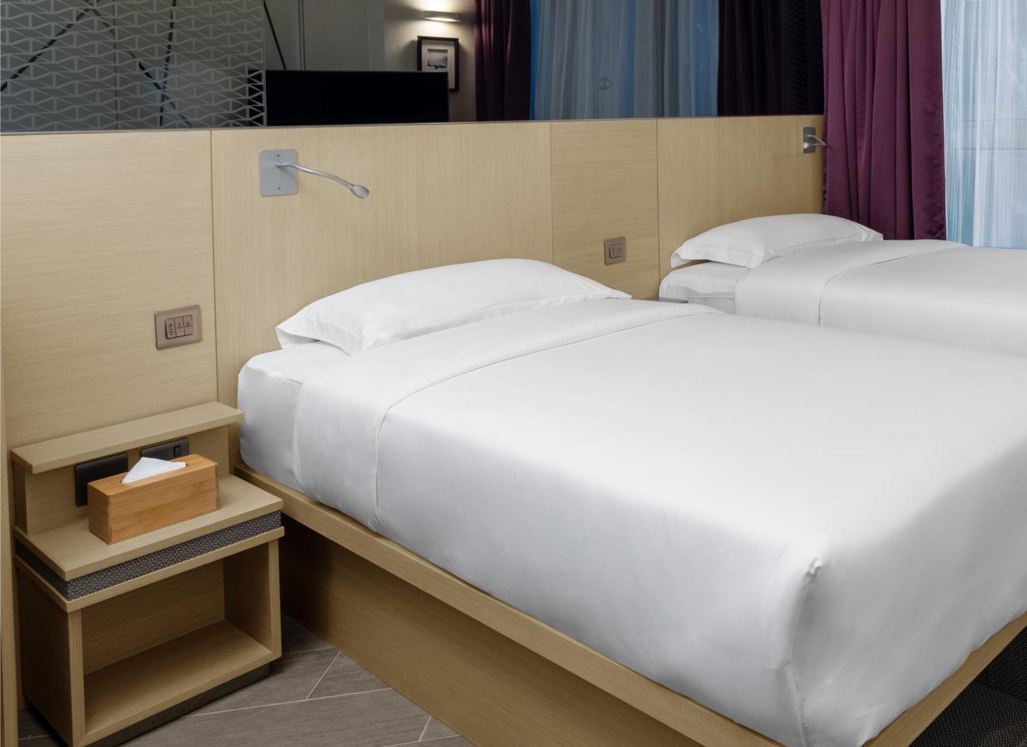 Starphire Hotel Хонконг Екстериор снимка